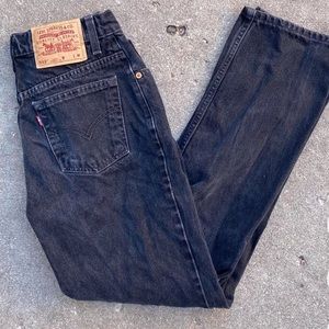 Vintage Levi Jeans, 512 Slim fit Straight leg
7 Jr M